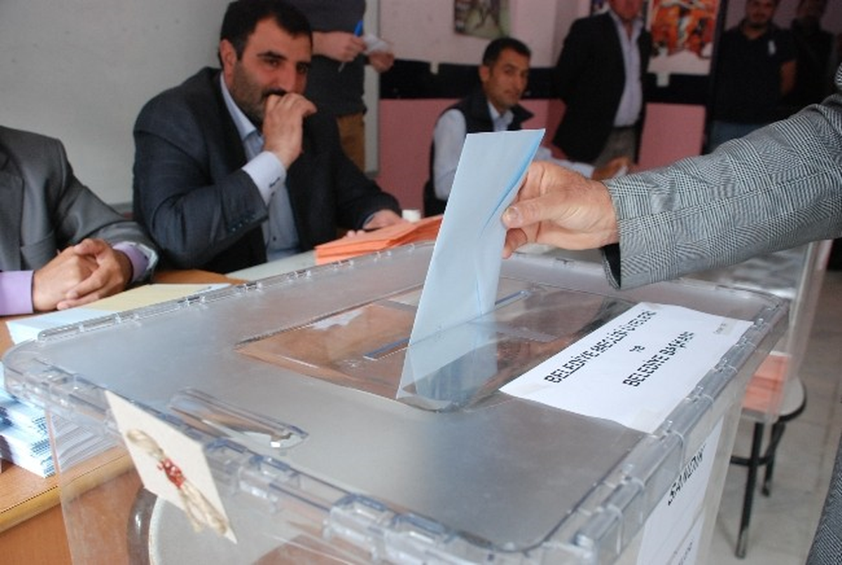 Yeşilytur\'ta Vatandaş Sandık Başına Gitti