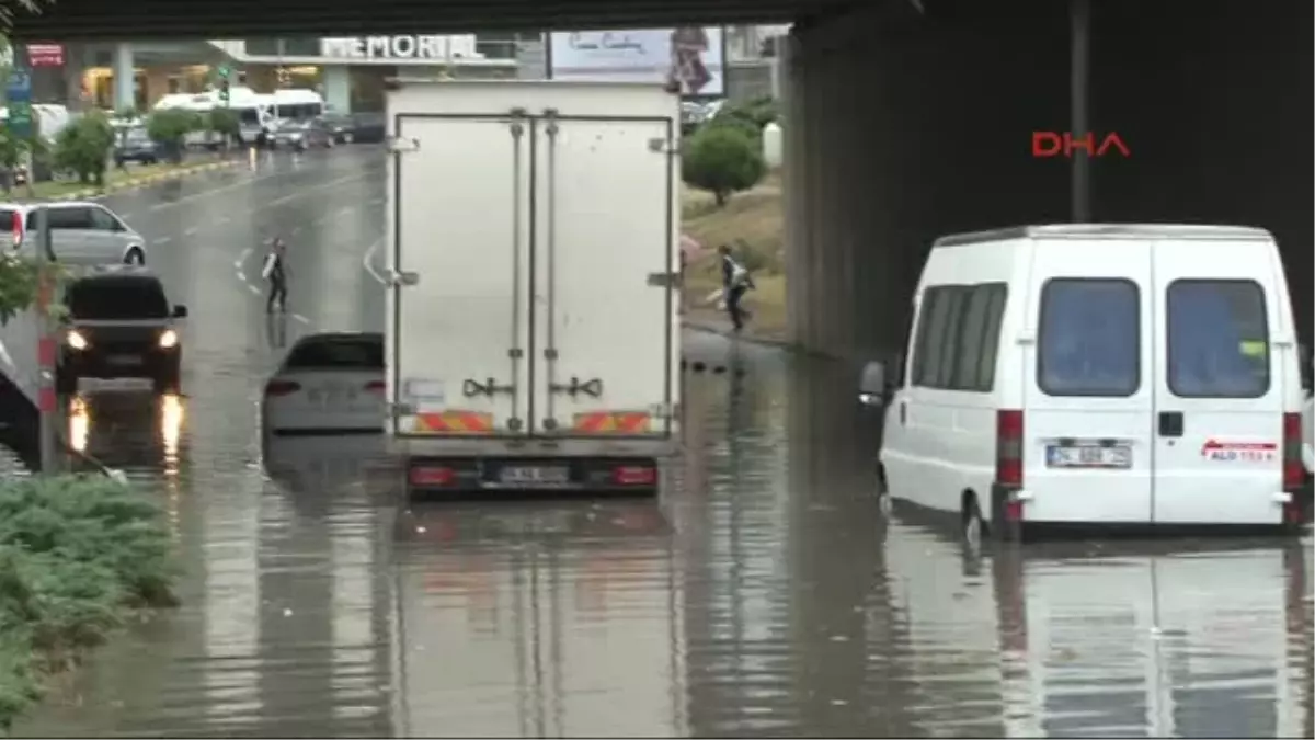 Ambulans Mahsur Kaldı