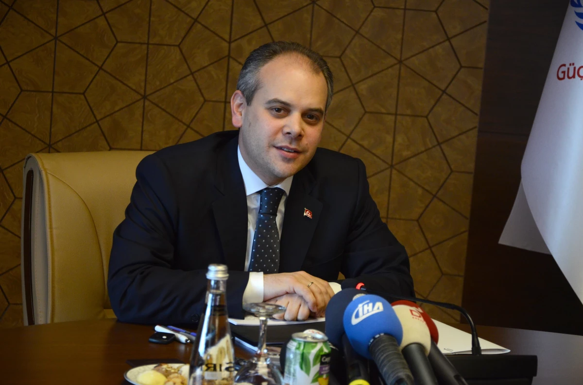 Spor Bakanı Kılıç, Tekvando Milli Takımımızı Tebrik Etti