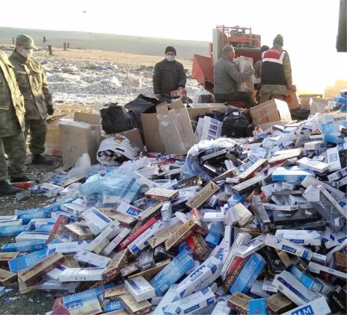 Gaziantep\'te 110 Bin Paket Kaçak Sigara İmha Edildi