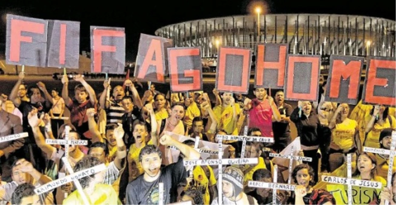 Guardian Gazetesi: "Fıfa, Dünya Kupası\'nın İptal Edilmesi Talepleriyle Karşı Karşıya"