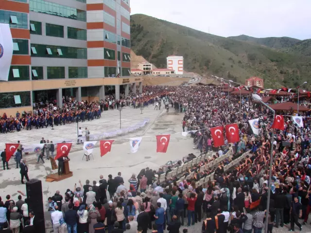 gumushane universitesi nde mezuniyet toreni