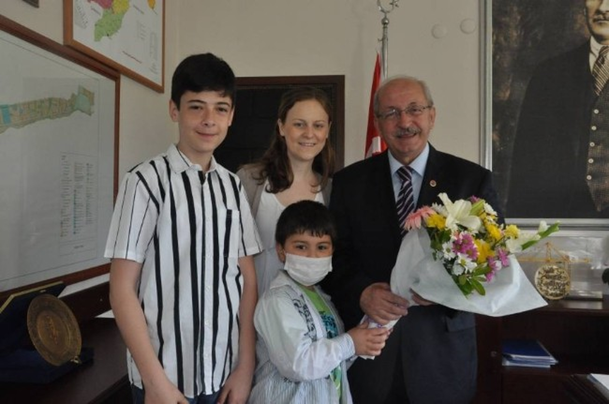 Lösev\'den Tekirdağ Büyükşehir Belediye Başkanı Albayrak\'a Ziyaret