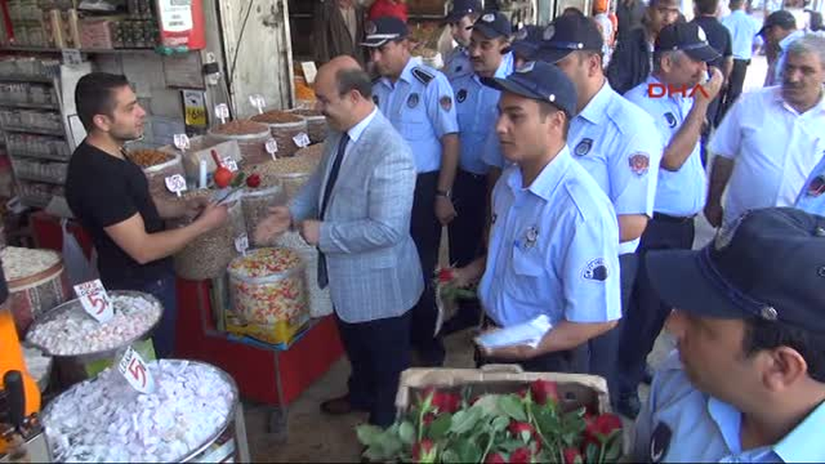 Şanlıurfa Büyükşehir Belediyesi, Kaldırım İşgalinin Önlenmesine Yönelik Çalışma Başlattı.