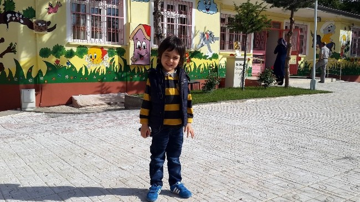 Suşehri\'nde Anaokulu Duvarları Boyandı