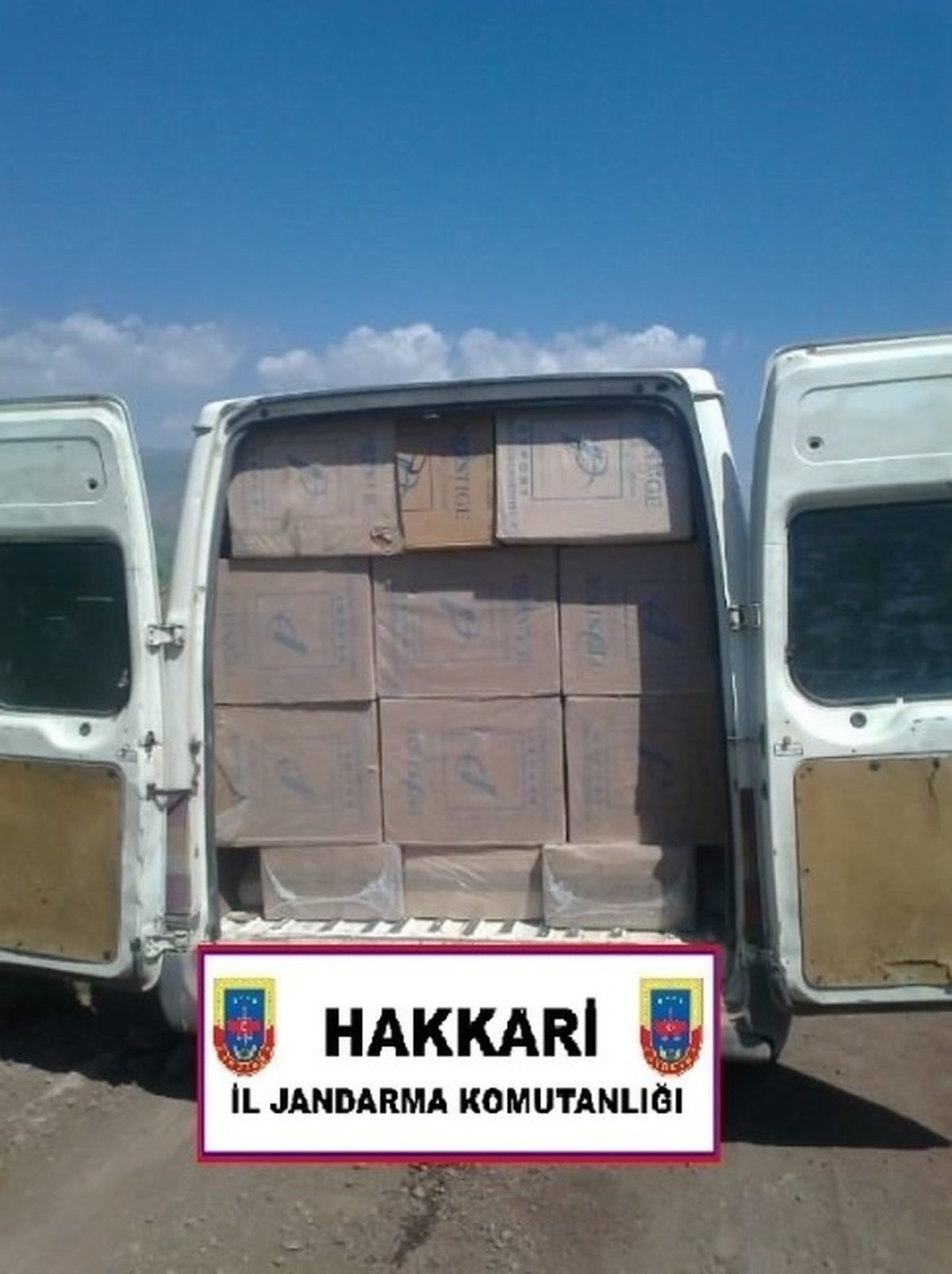 Yüksekova\'da 67 Bin 500 Paket Sigara Ele Geçirildi