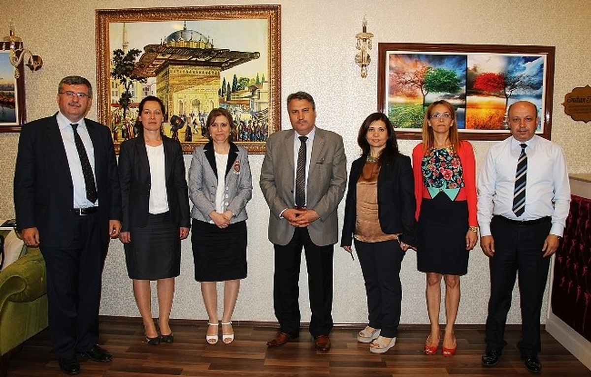 Yunusemre Belediyesi\'nde Kadınlara Pozitif Ayrımcılık