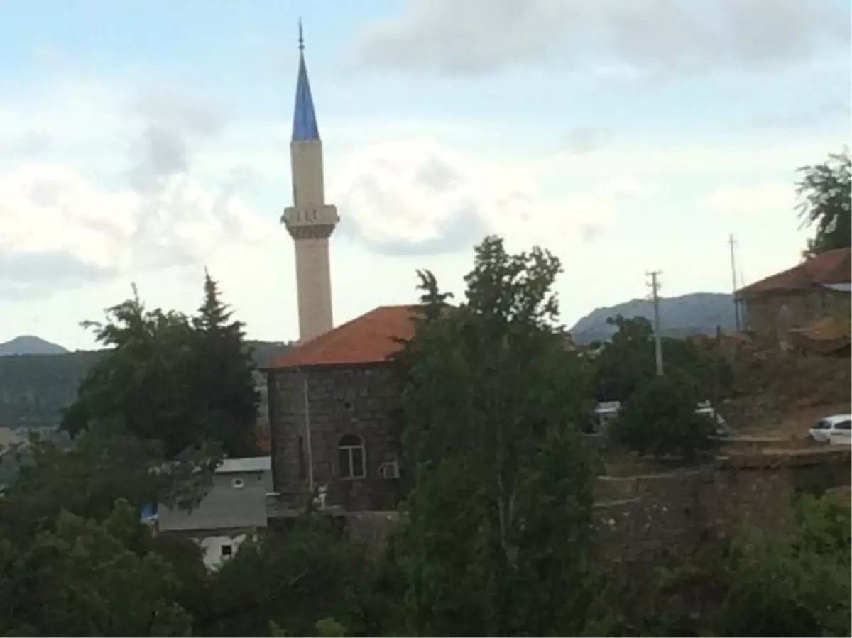 Yunusemre Kaymakamı Yüksel Topal Cami Açılışı Yaptı