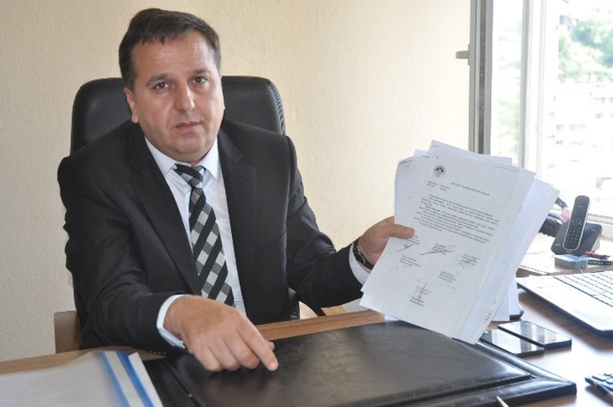 Zonguldak\'ta Özel Halk Otobüsçüleri Belediyeye Sert Çıktı