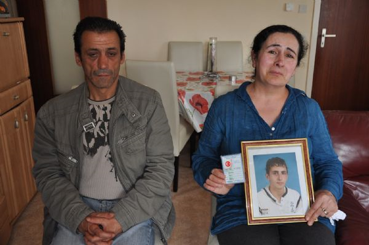 Annenin Feryadı: PKK 5 Yıldır Oğlumuzu Dağda Tutuyor