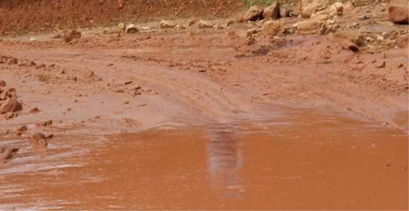 Çeşmede Çamaşır Yıkarken Sele Kapıldı