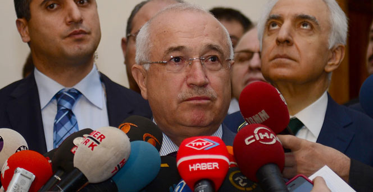 Çiçek'in 'Topum, Tüfeğim Yok' Açıklamasına AK Parti Tepkili