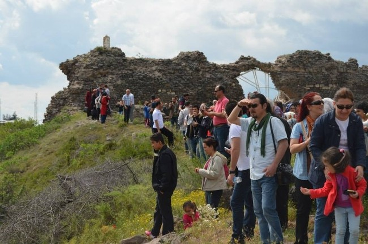 Eğitimcilerden Karacahisar\'dan Frigya\'ya Kültür Turu