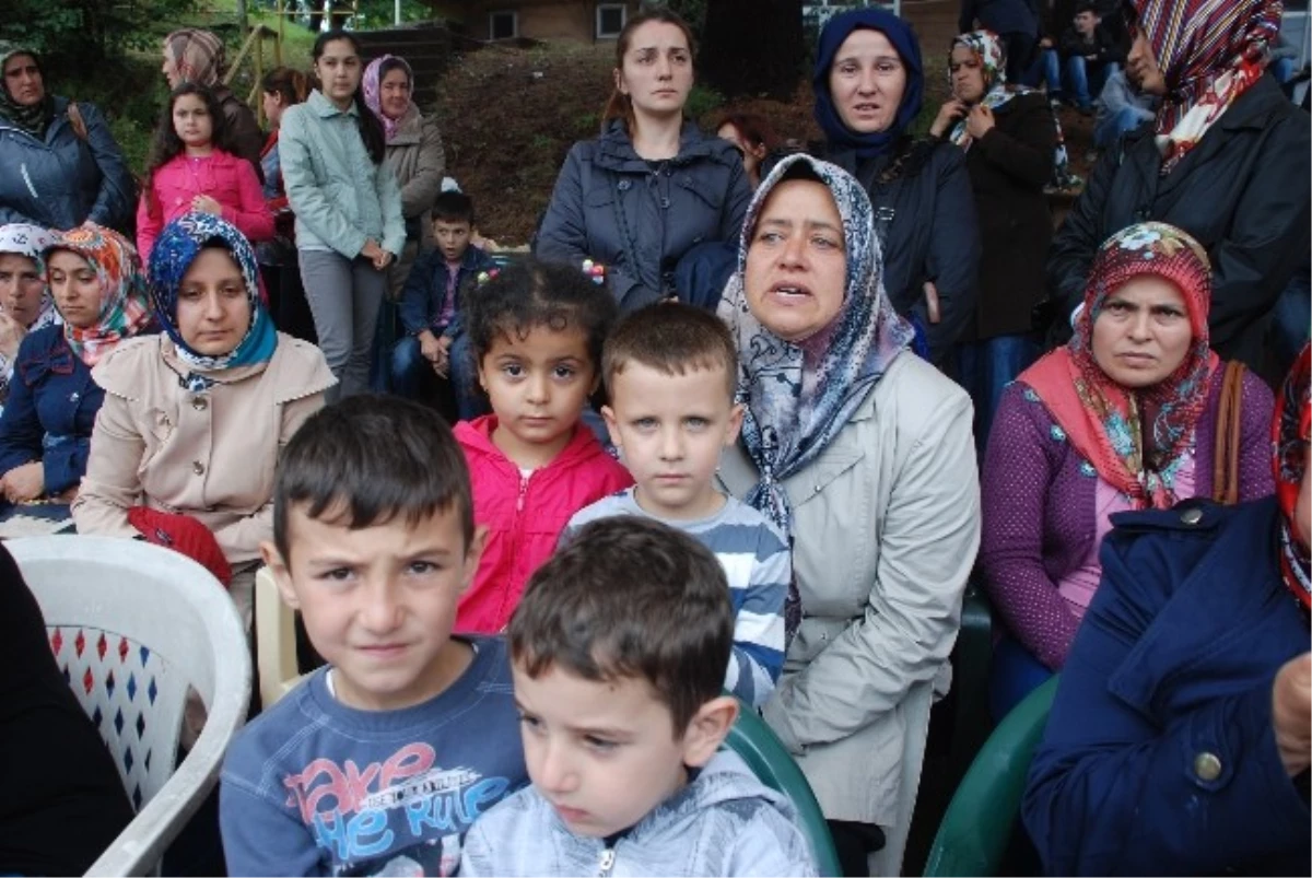 Erdemir Liman İşçilerinin Eylemine Aileleri Destek Verdi