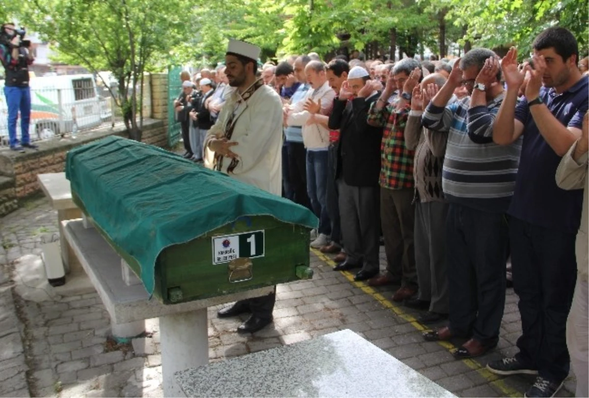 Eski Emekliler Cemiyeti Başkanı Refik Bozkurt Hayatını Kaybetti