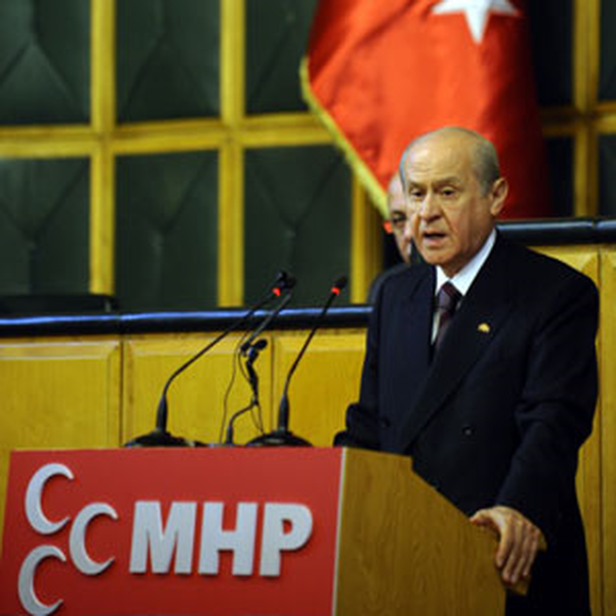 MHP Lideri Bahçeli: Başkanlık Çeyizi Karşılığında Özerklik Sözü Vermiştir