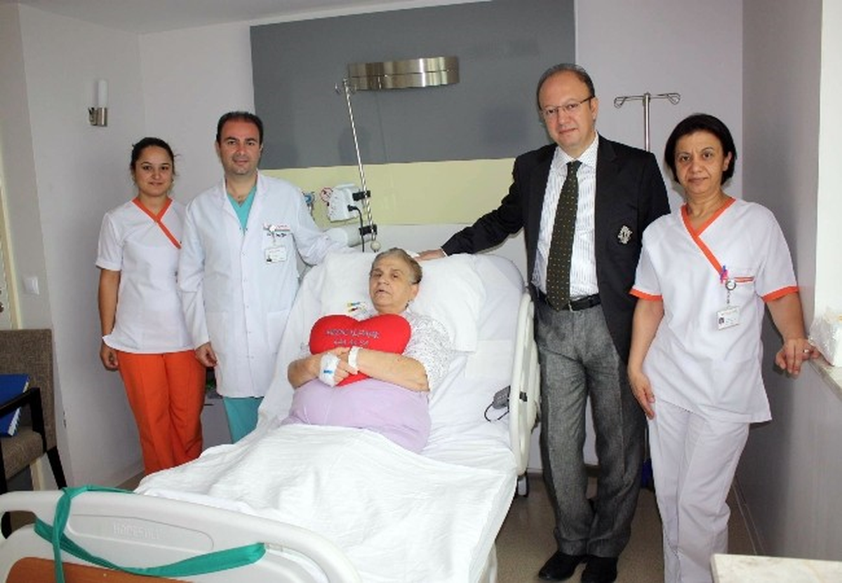Nakilli Hastanın Aort Kapağı Küçük Kesi ile Değiştirildi