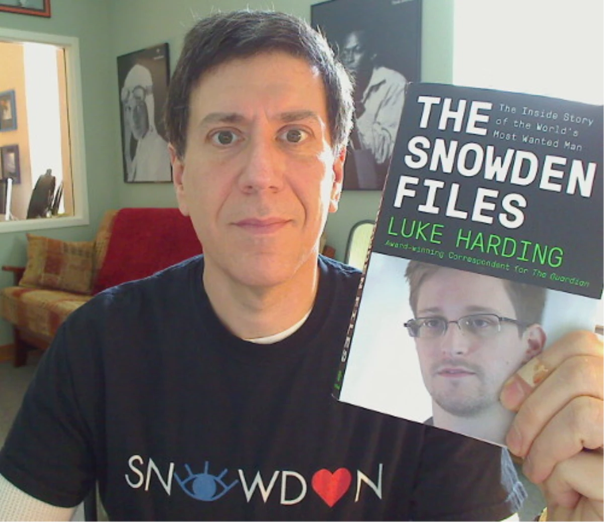 Oliver Stone, Snowden\'ın Öyküsünü Beyaz Perdeye Aktarıyor