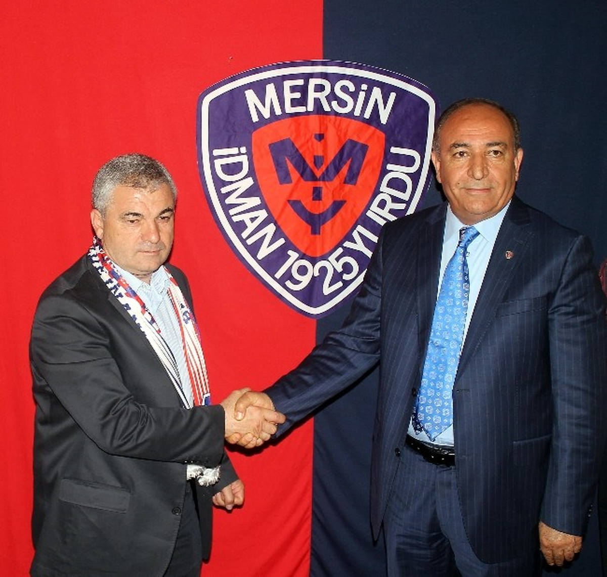 Rıza Çalımbay Mersin İdmanyurduna İmzayı Attı
