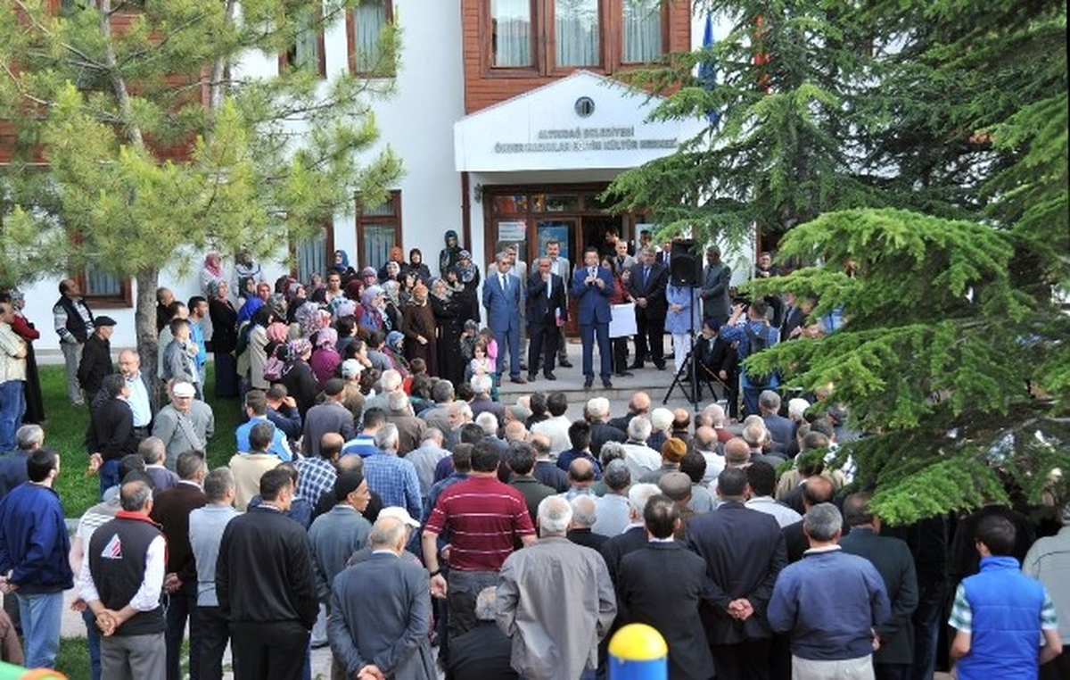 Başkan Tiryaki, Mahalle Sakinleriyle Kentsel Dönüşümü Konuştu