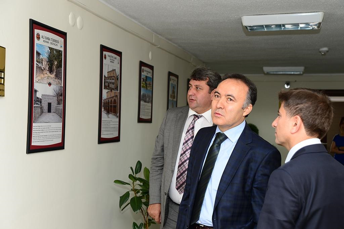 Erzurum Valisi Altıparmak\'ın Ziyaretleri
