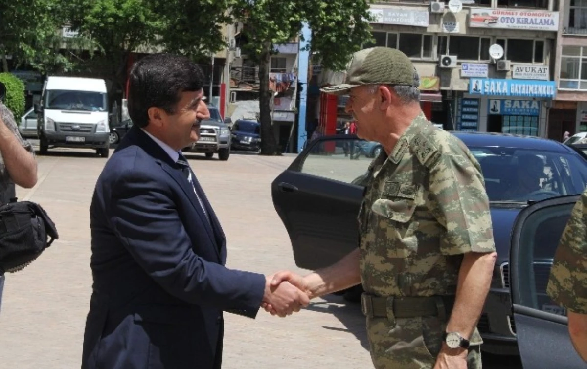 Jandarma Genel Komutanı Orgeneral Servet Yörük Trabzon\'da
