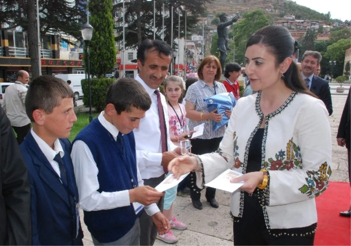 Köy Okullarını Çamurdan Kurtaracak Proje Bölge Birincisi Seçildi