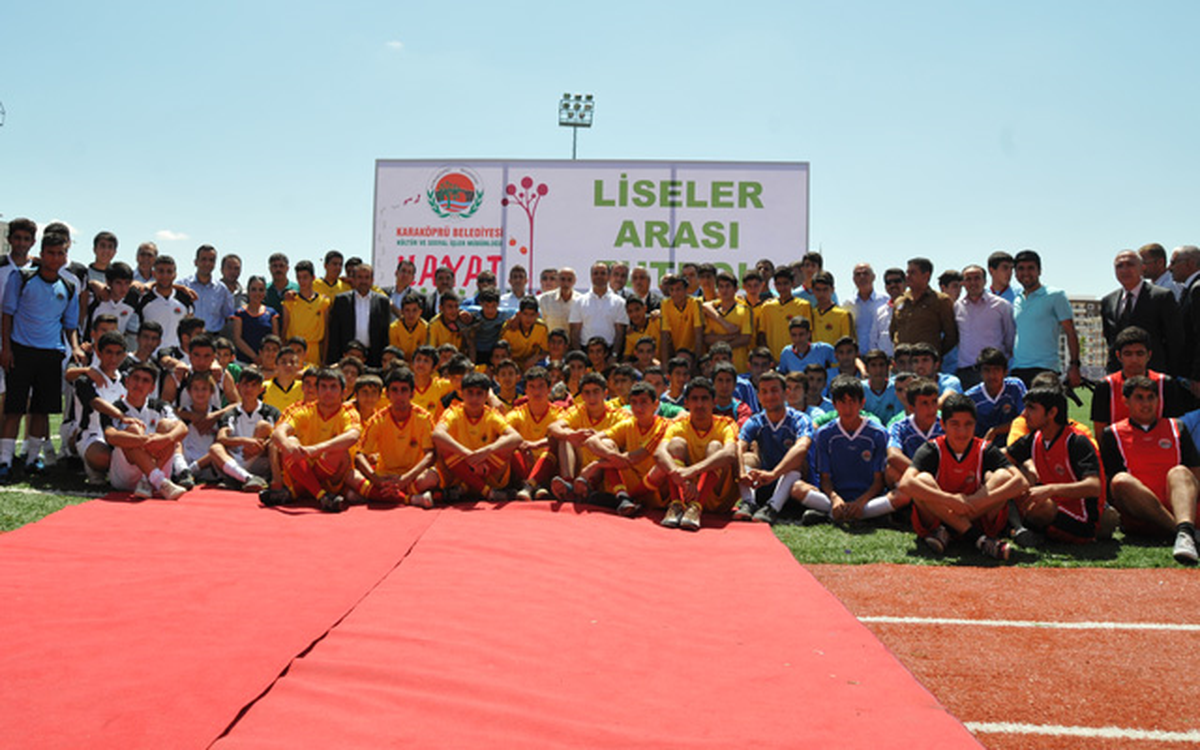Liseler Arası Futbol Turnuvası Start Aldı