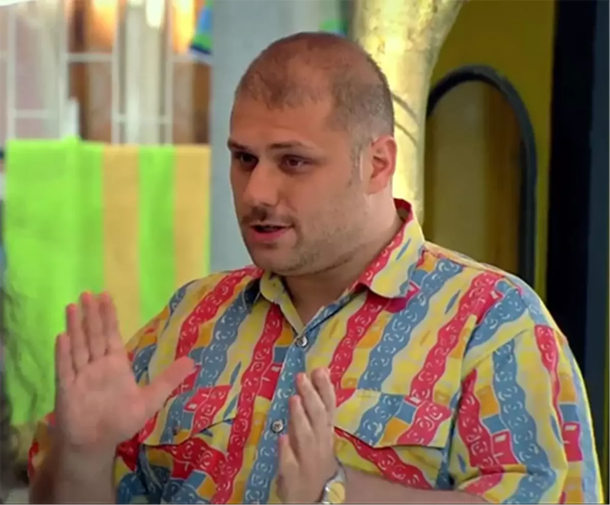 Oyuncu Erkan Köse Kalp Krizi Geçirdi