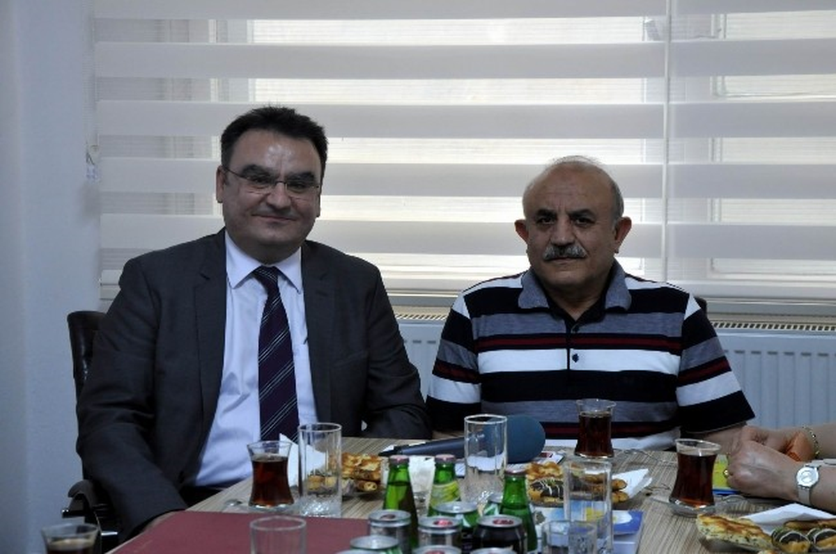 Ahmet Öksüzkaya\'dan Diş Hekimleri Odası\'na Ziyaret