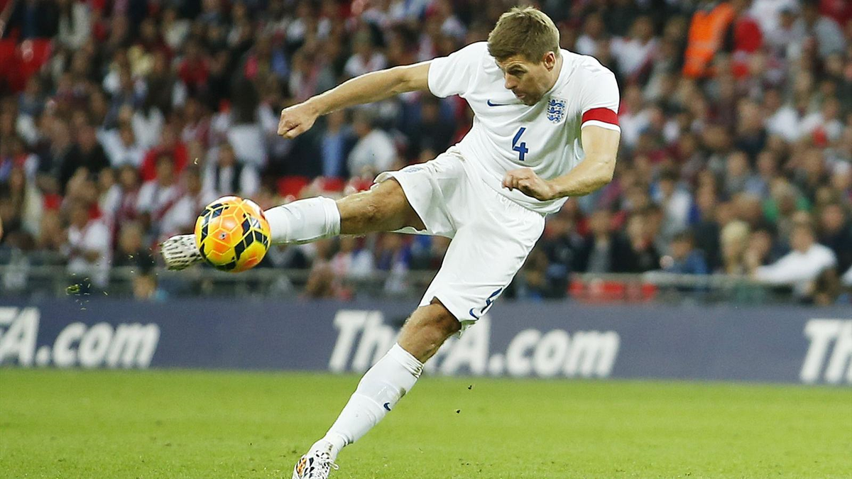 Steven Gerrard, İngiltere\'nin Penaltı Sıkıntısı Üzerine Konuştu