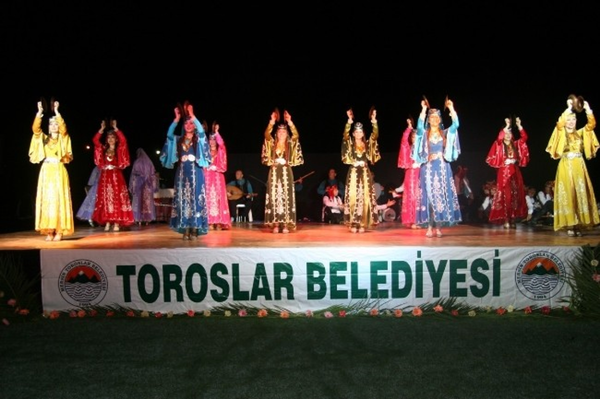 Toroslar\'da Halk Müziği Rüzgarı Esecek