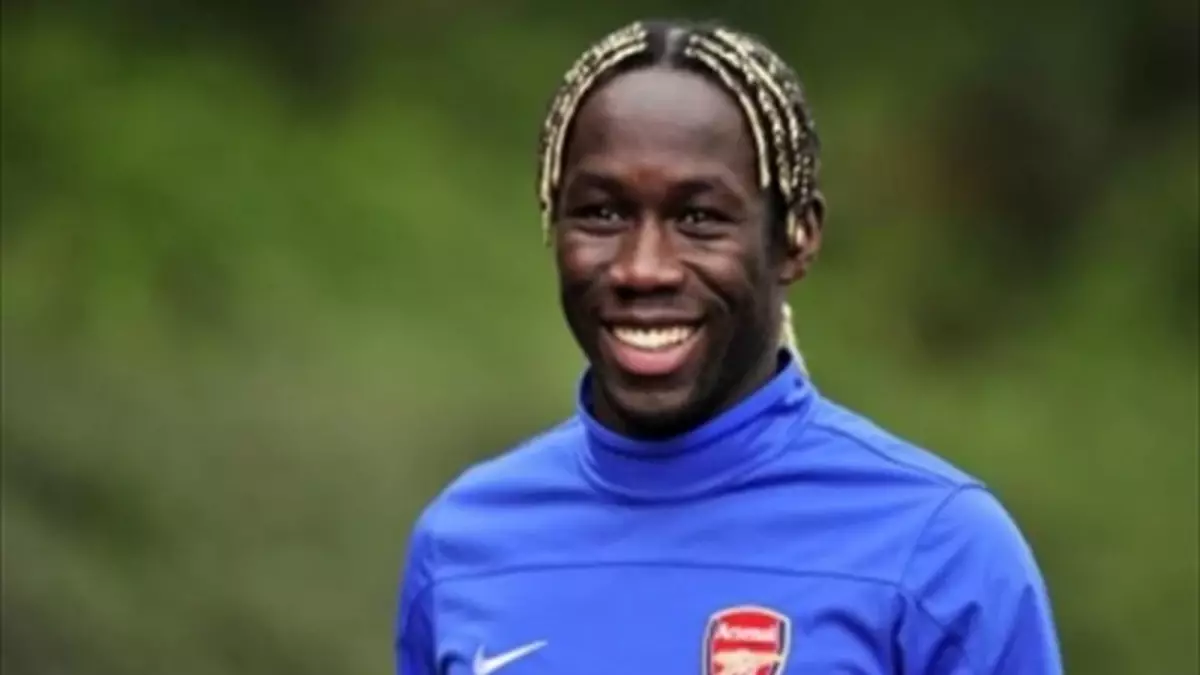 Bacary Sagna, Manchester City\'ye Gidiyor