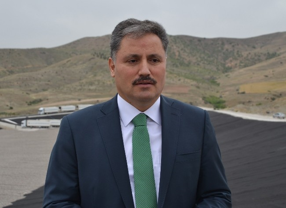 Başbakan Erdoğan, Katı Atık Bertaraf ve Düzenli Depolama Tesisi'ni Açtı