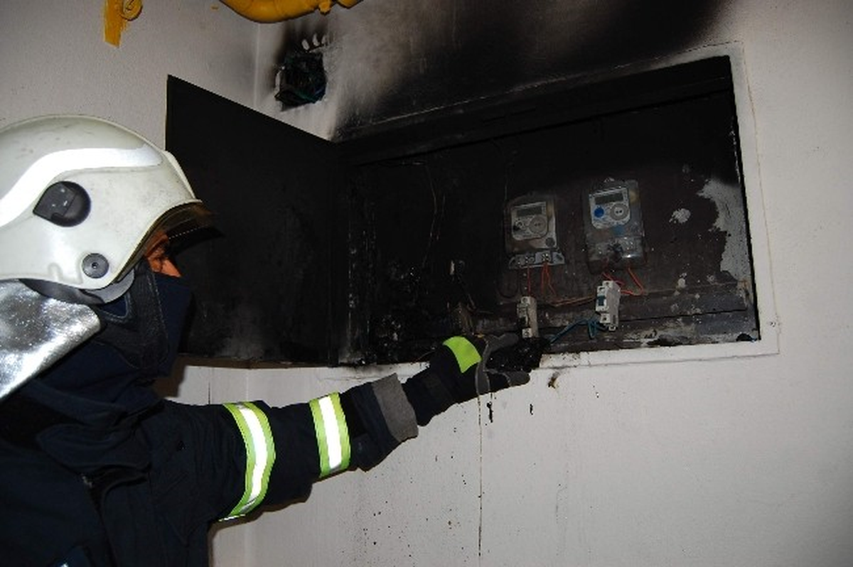 Elektrik Panosu Bomba Gibi Patladı