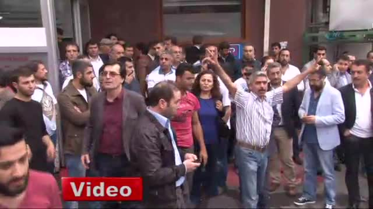 Önce Hdp\'li, Dakikalar Sonra Ülkücü Oldu