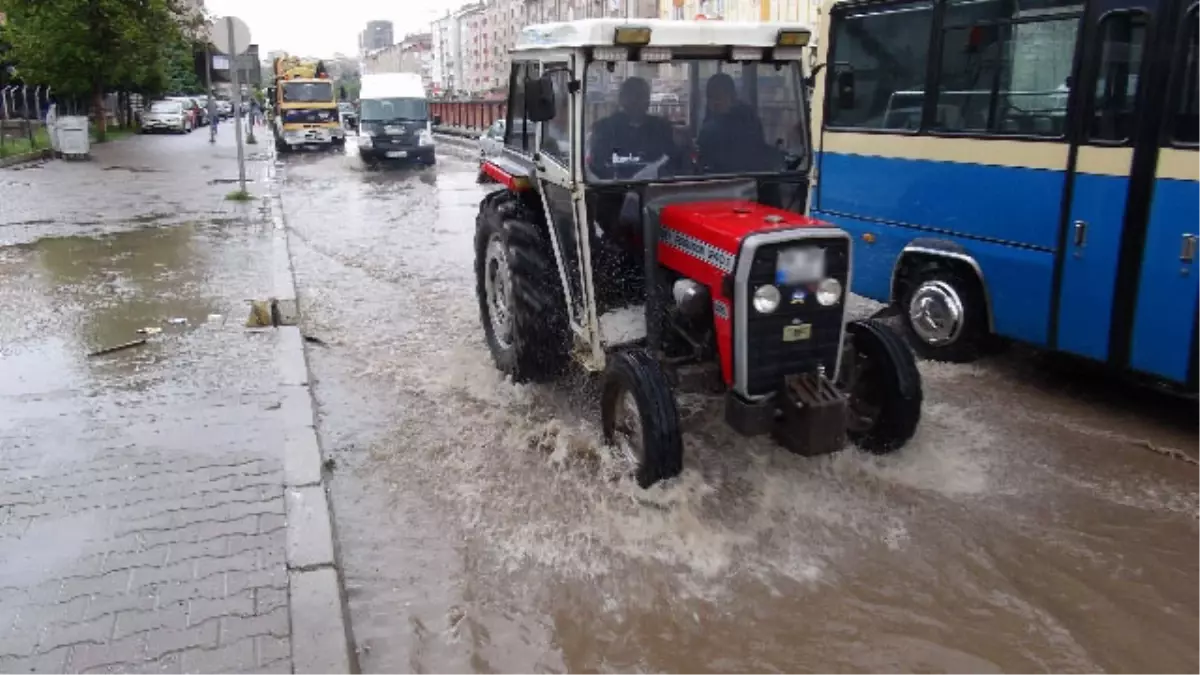 Yozgat\'ta Sağanak Yağış