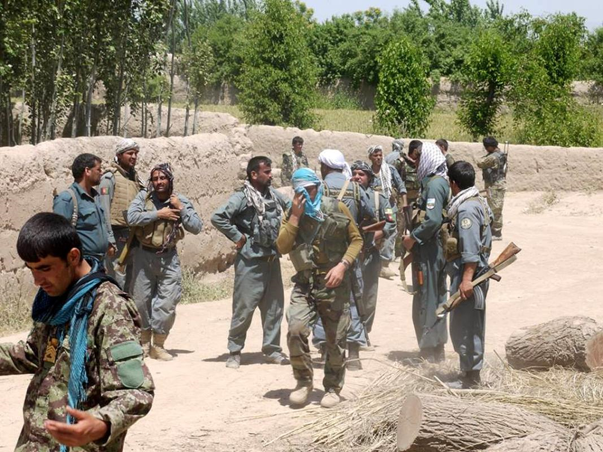 Afganistan\'da Çatışma: 16 Taliban Militanı Öldü