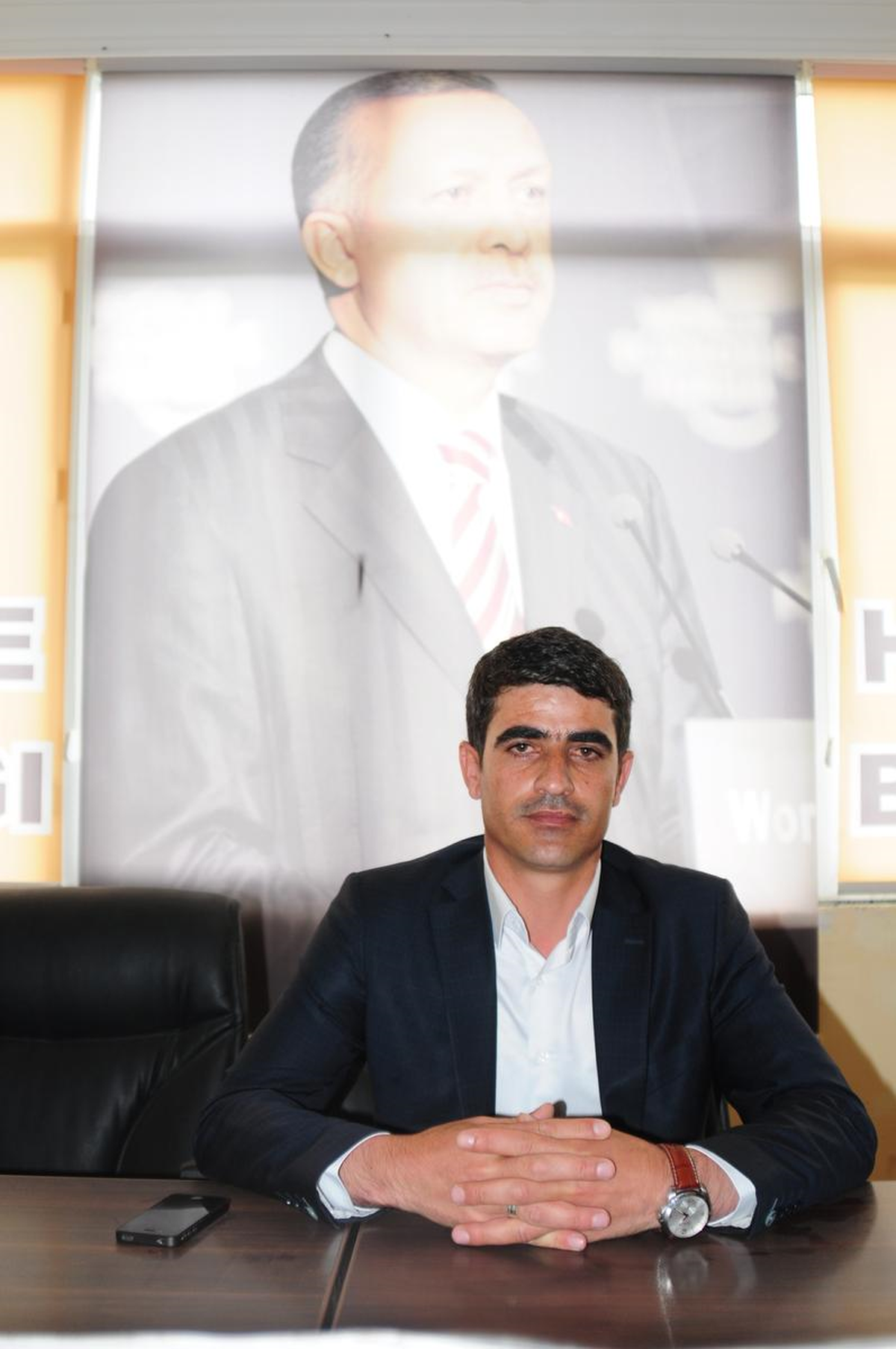 AK Parti İlçe Başkanlarının Görevden Alındığı İddiası