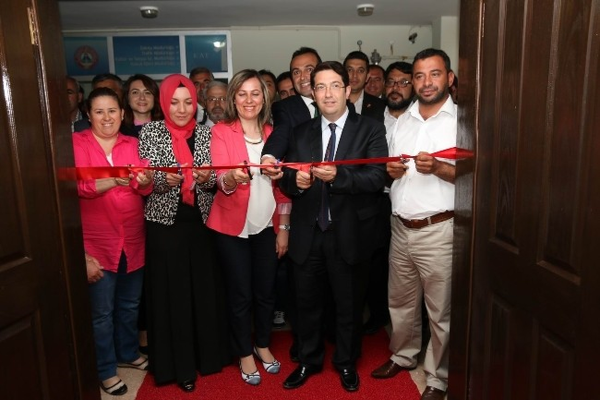 Aksaray Belediyesi\'ne Modern Meclis Salonu