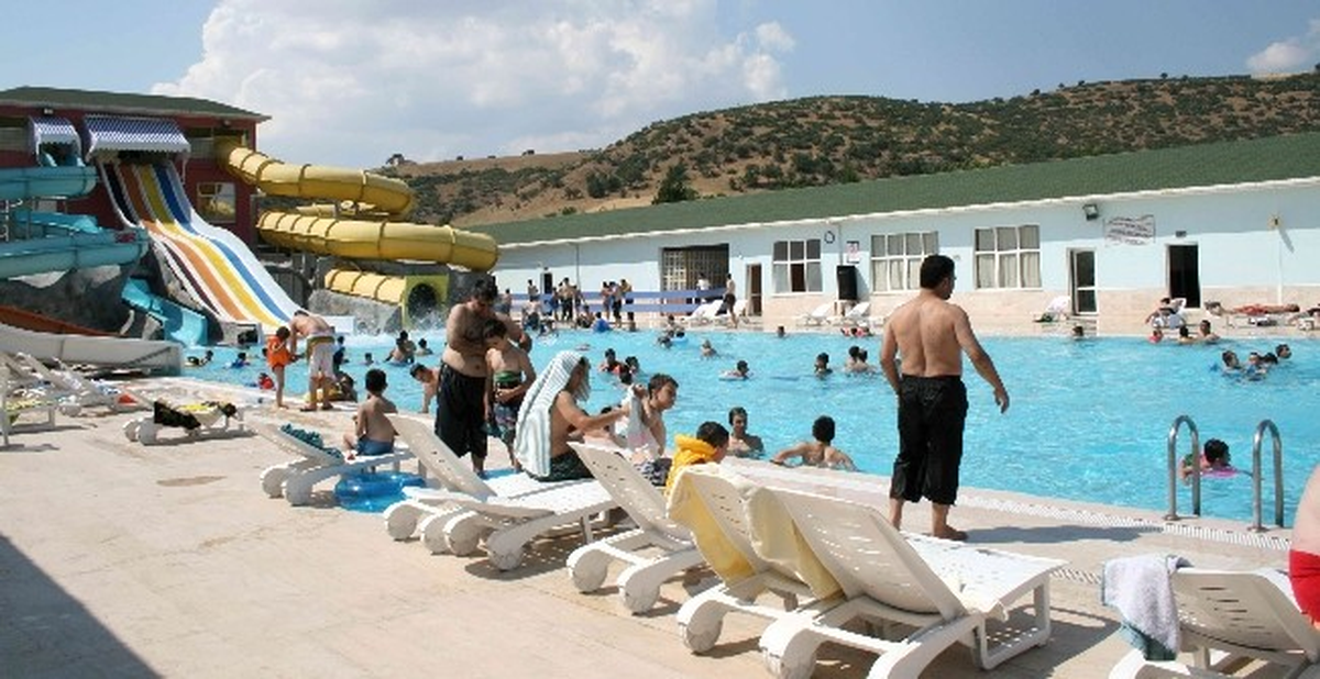 Aqua Parkın Açılışına Yağmur Engeli