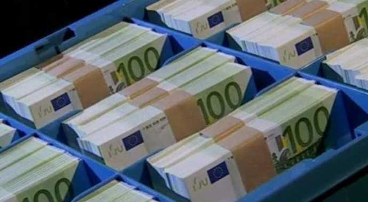 Avrupa\'da Faiz İndirimi Sonrası Borsa Yükseliyor