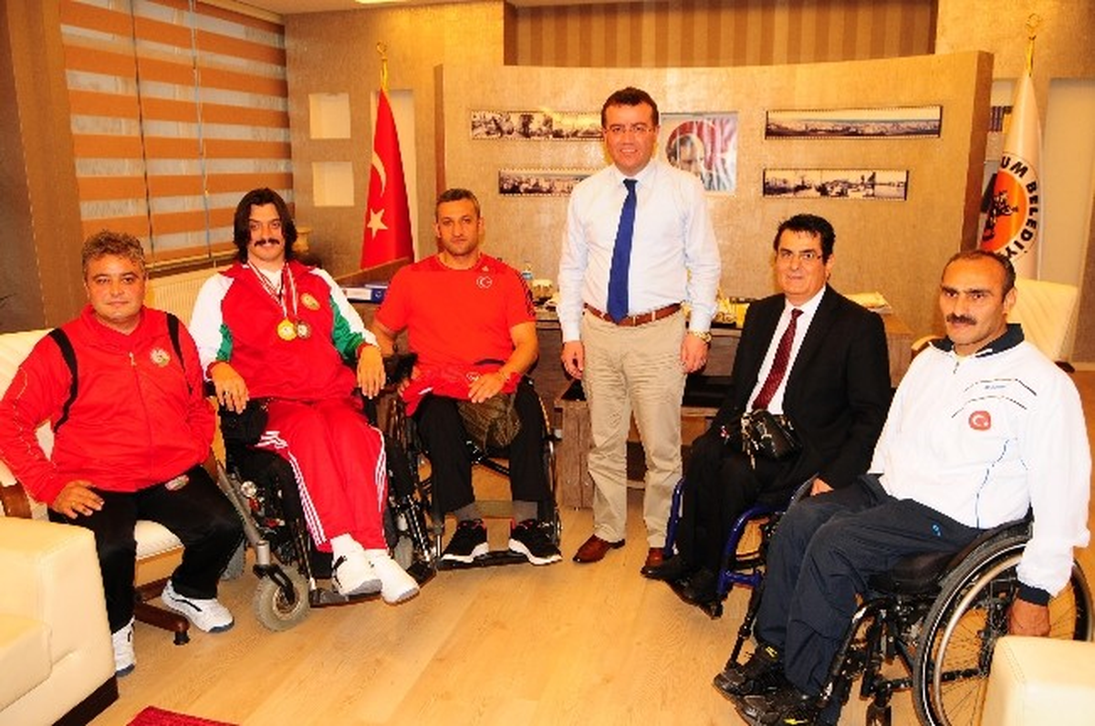 Başkan Taşçı, Engellilerin Stant Konusunda Karar Vermesini İstedi