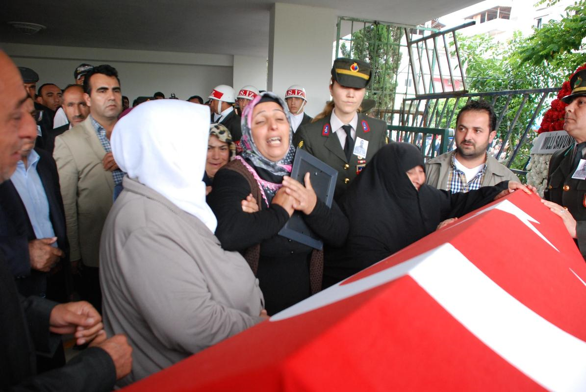 Gaziantep\'te Kaza Kurşunuyla Ölen Asker