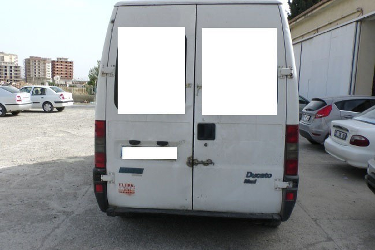 Gümrük Kaçağı Yedek Parça Ele Geçirildi