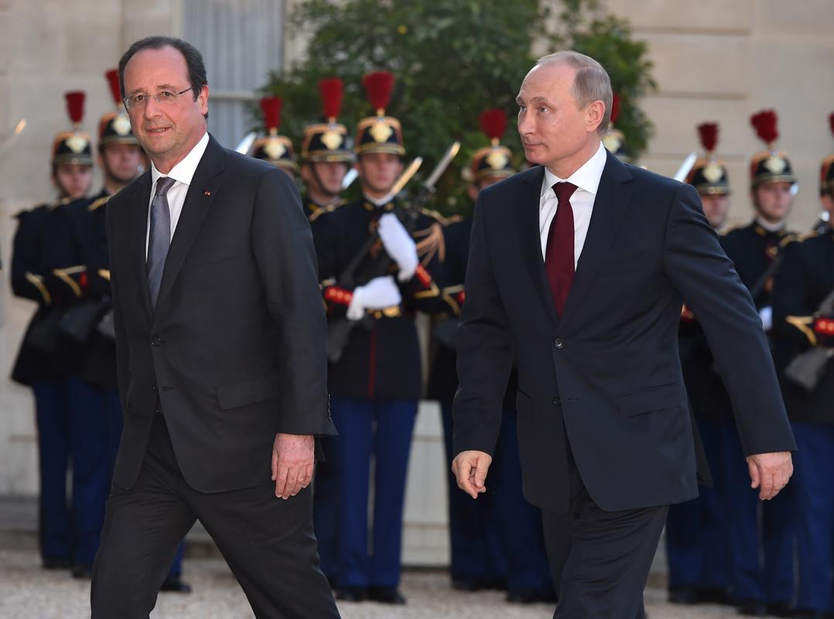 Hollande, Putin ile Görüştü