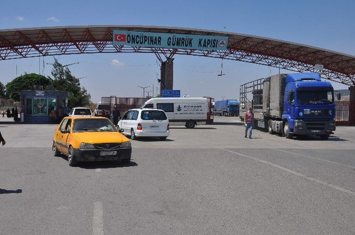 Mayıs\'ta Öncüpınar\'dan 74 Bin 924 Suriyeli Giriş-Çıkış Yaptı