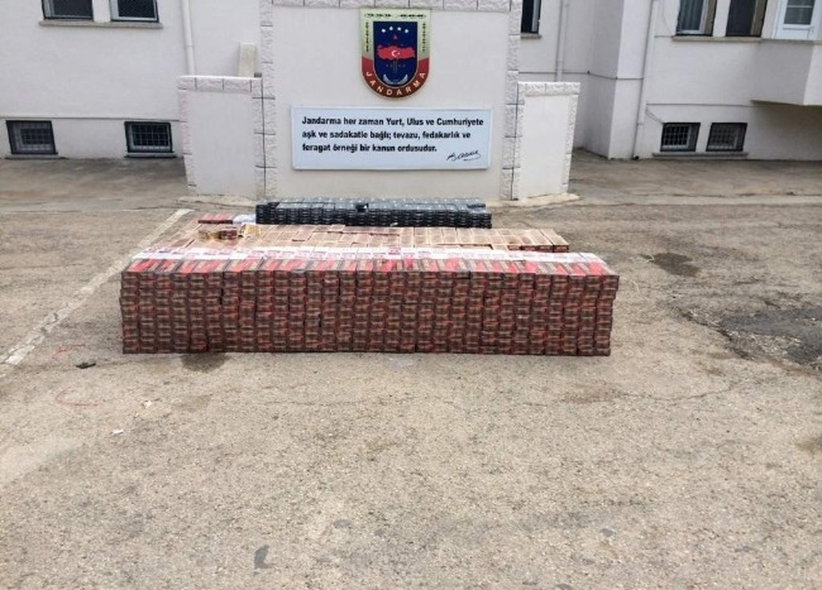 Musabeyli\'de 10 Bin Paket Kaçak Sigara Ele Geçirildi