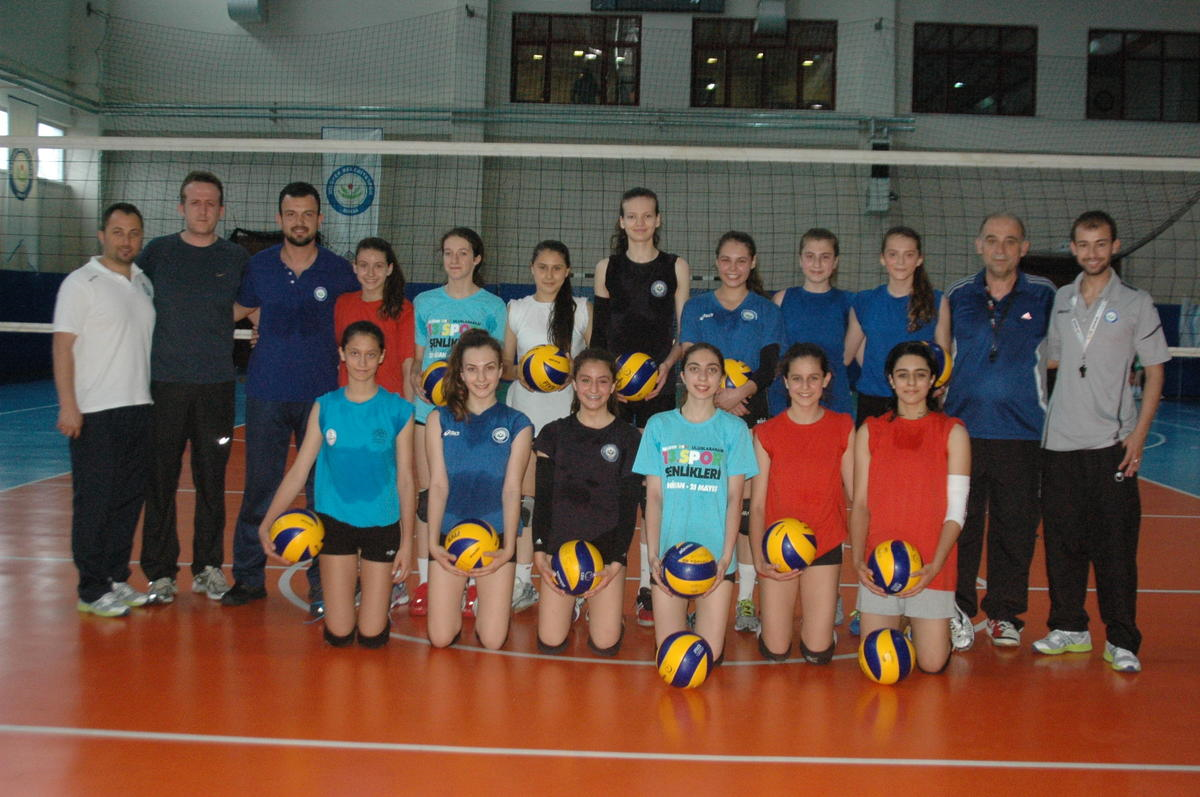 Nilüfer Belediyesporlu Küçükler Hazırlıklarını Sürdürüyor