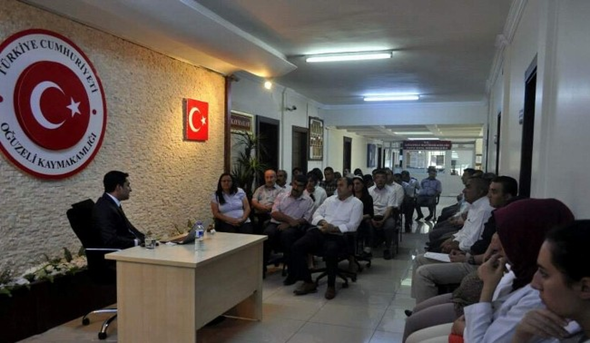 Oğuzeli\'nde Daha İyi Hizmet İçin Motivasyon Toplantısı Yapıldı